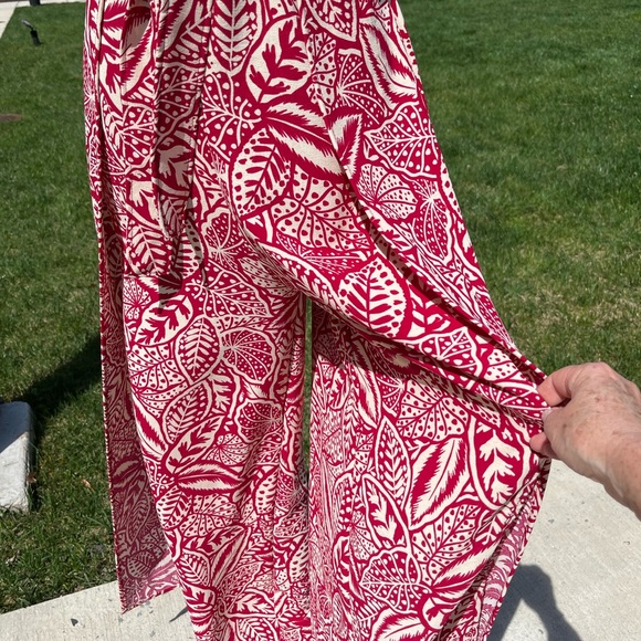 Summer Wide Leg Split Flowy Jumpsuit pit to pit 18in to 21in ONE SIZE fits S/M/L - Picture 2 of 2